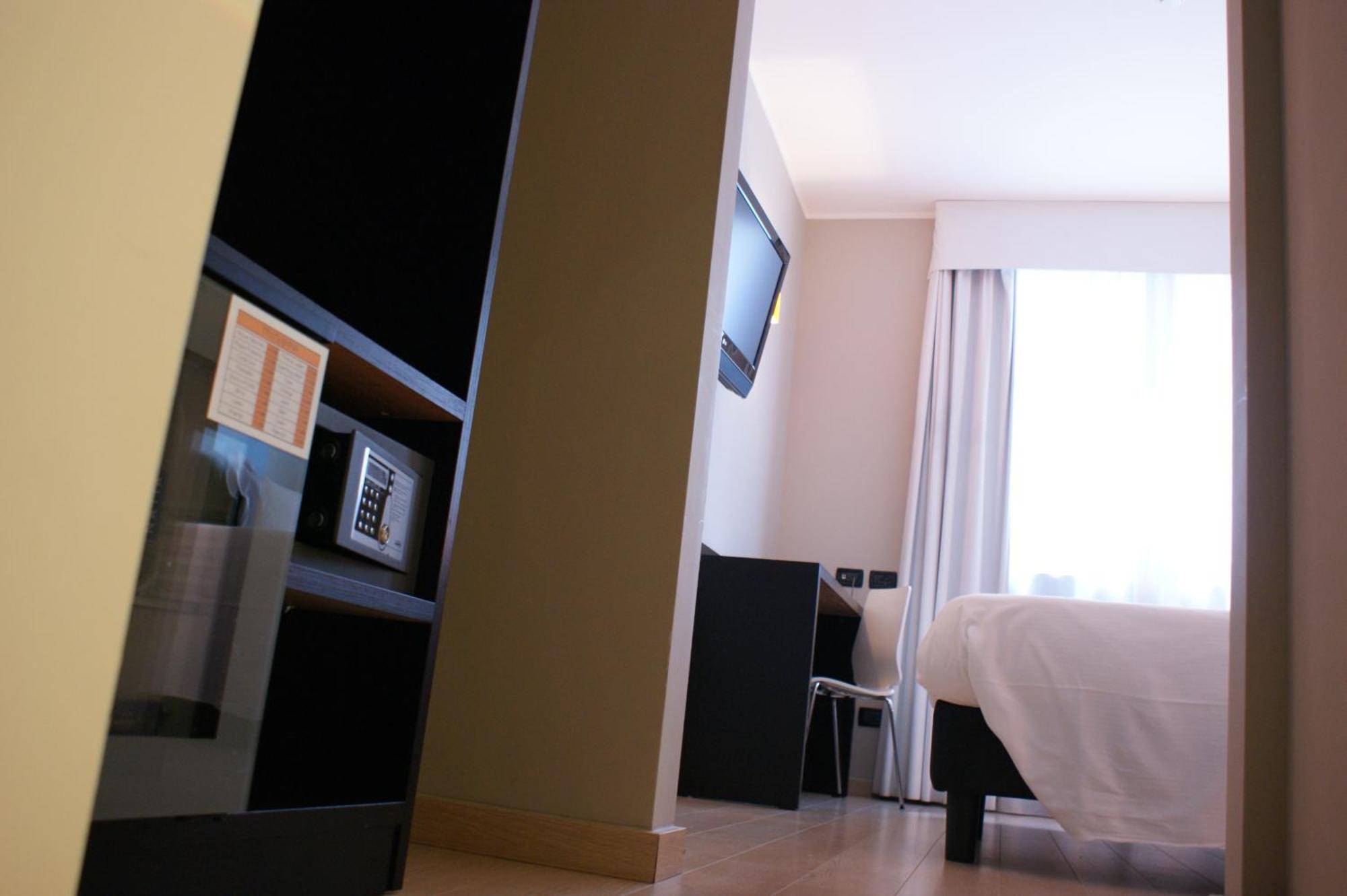 Hotel Aniene Rome Luaran gambar