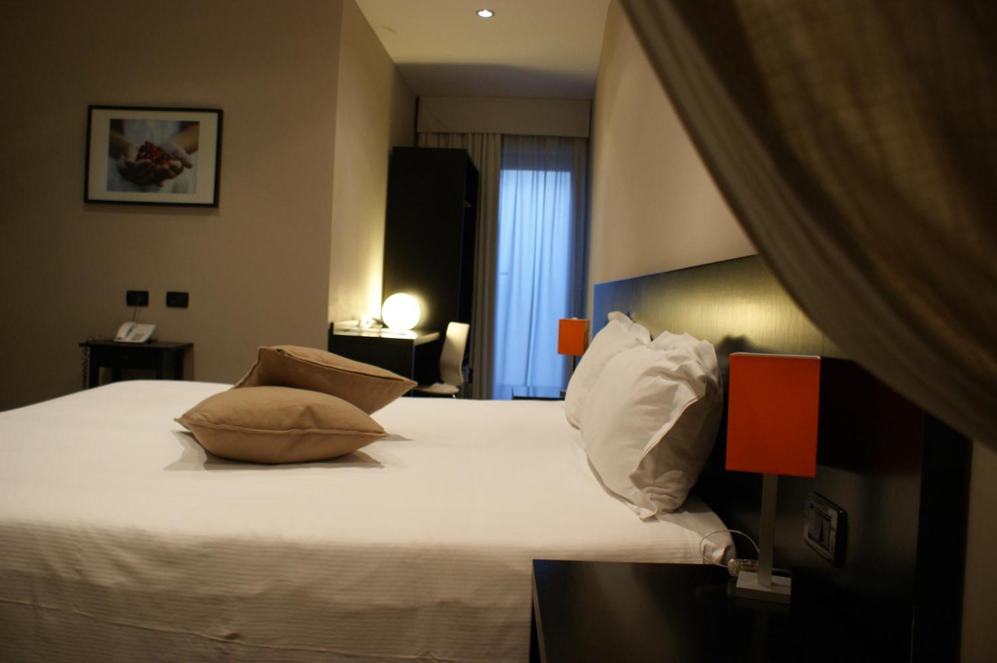 Hotel Aniene Rome Bilik gambar